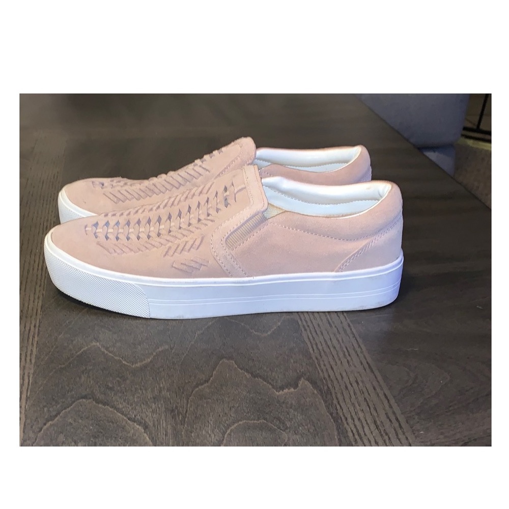 Marc Fisher platform shoes